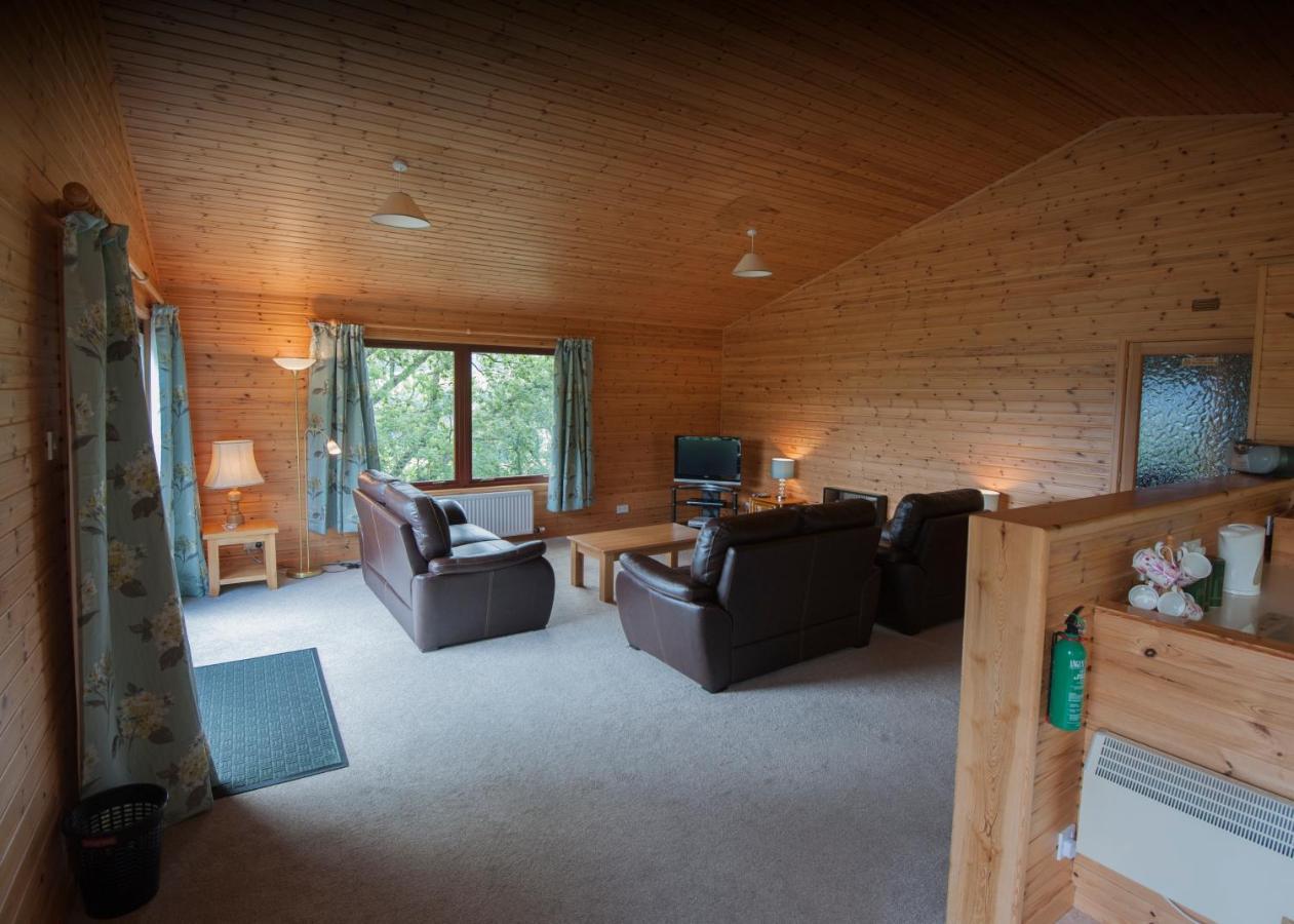 Achmony Holidays Villa Drumnadrochit Exterior photo