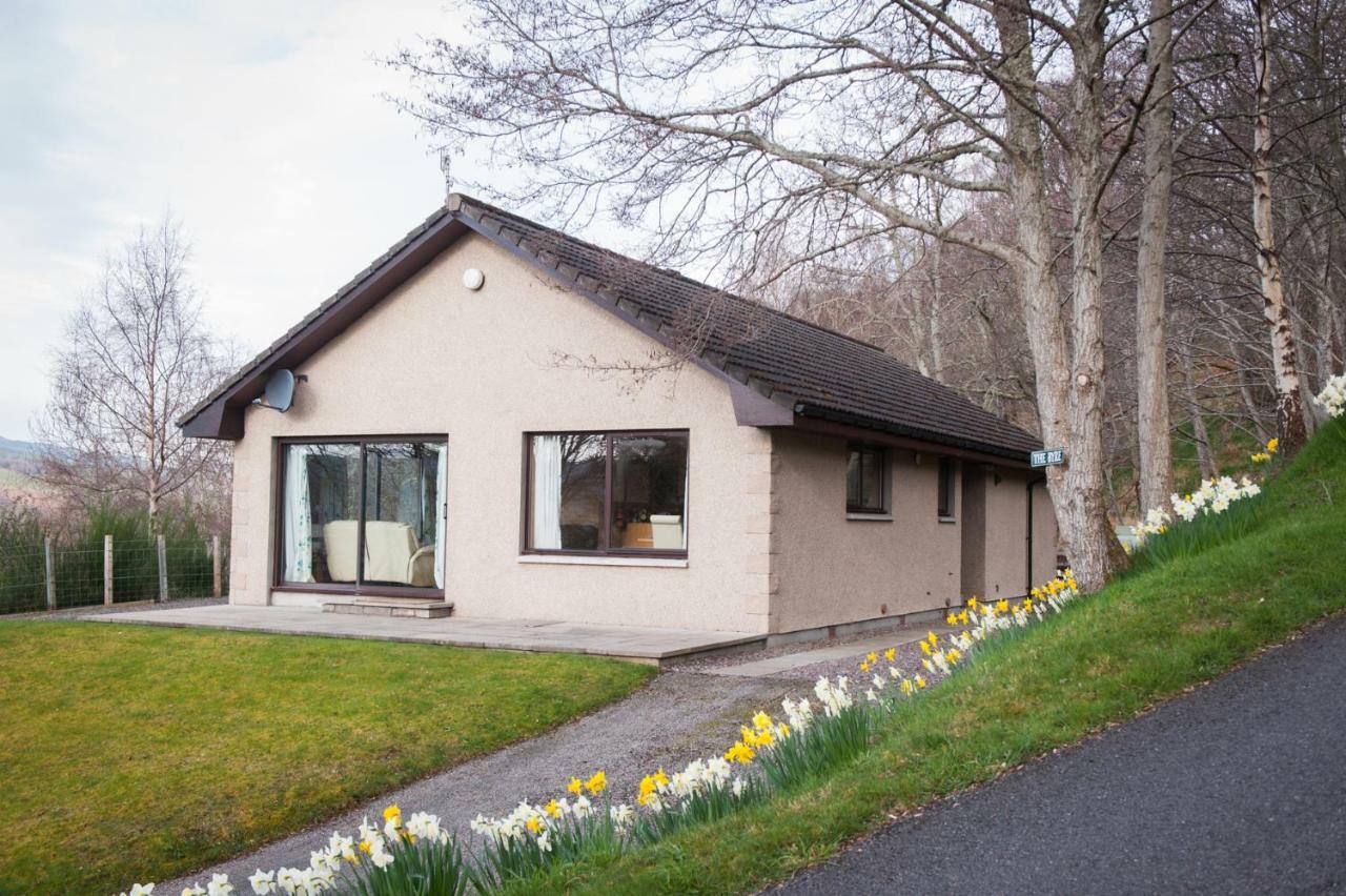 Achmony Holidays Villa Drumnadrochit Exterior photo